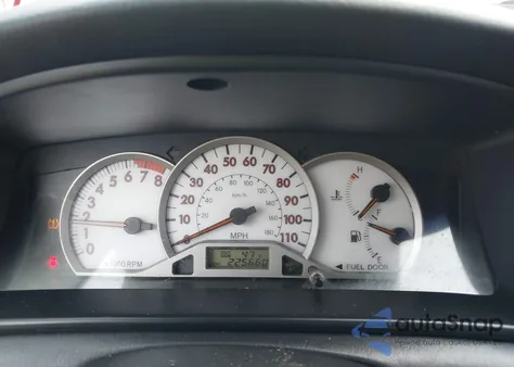 2008 Toyota Corolla S из США, поврежденный, VIN 1NXBR32E98Z952049